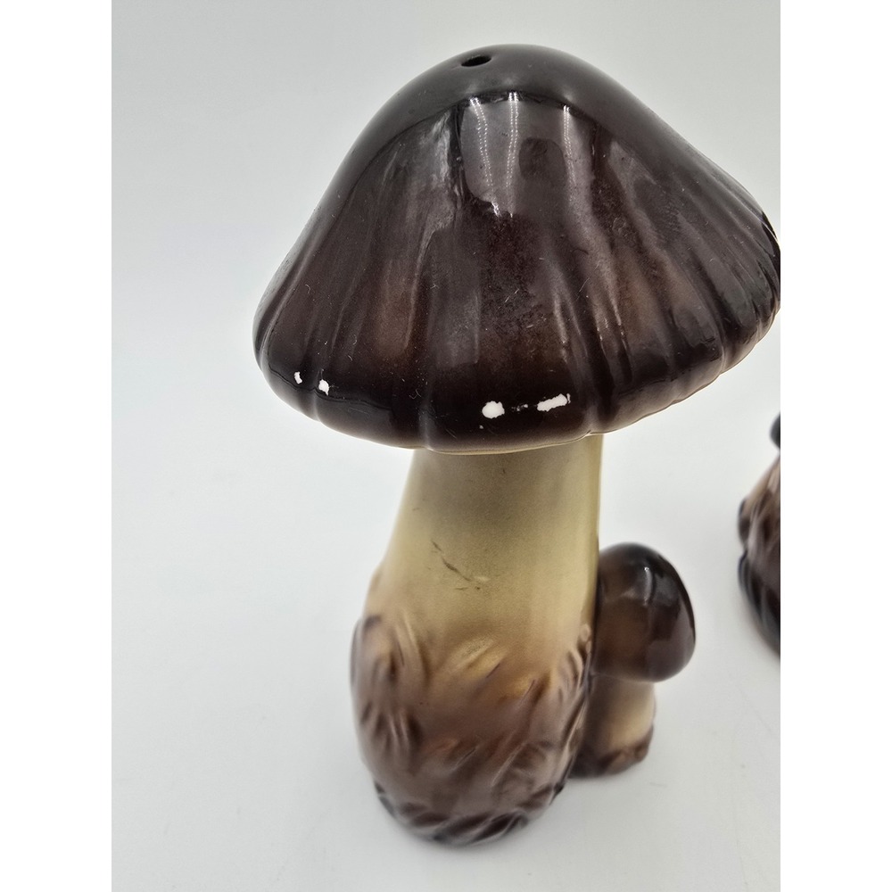 2 Sets Ceramic Vintage Mushroom Salt and Pepper Shakers 1 Mismatched Brown Green - Picture 6 of 14